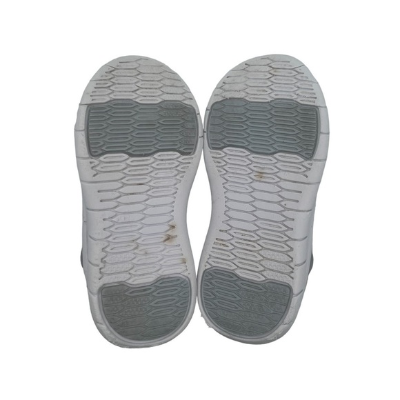 Cat & Jack Seafoam Green Slip On Sneakers Size 8 Toddler Girl’s - Picture 9 of 9